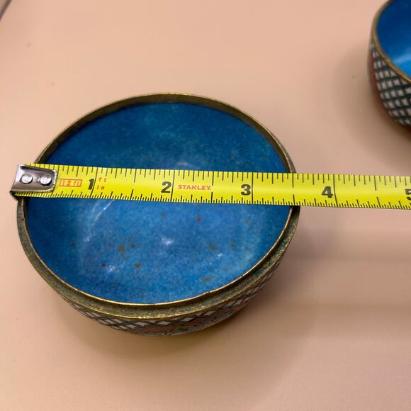 Chinese cloisonné enamel trinket box 3 in Blue Red Green - Picture 5 of 7